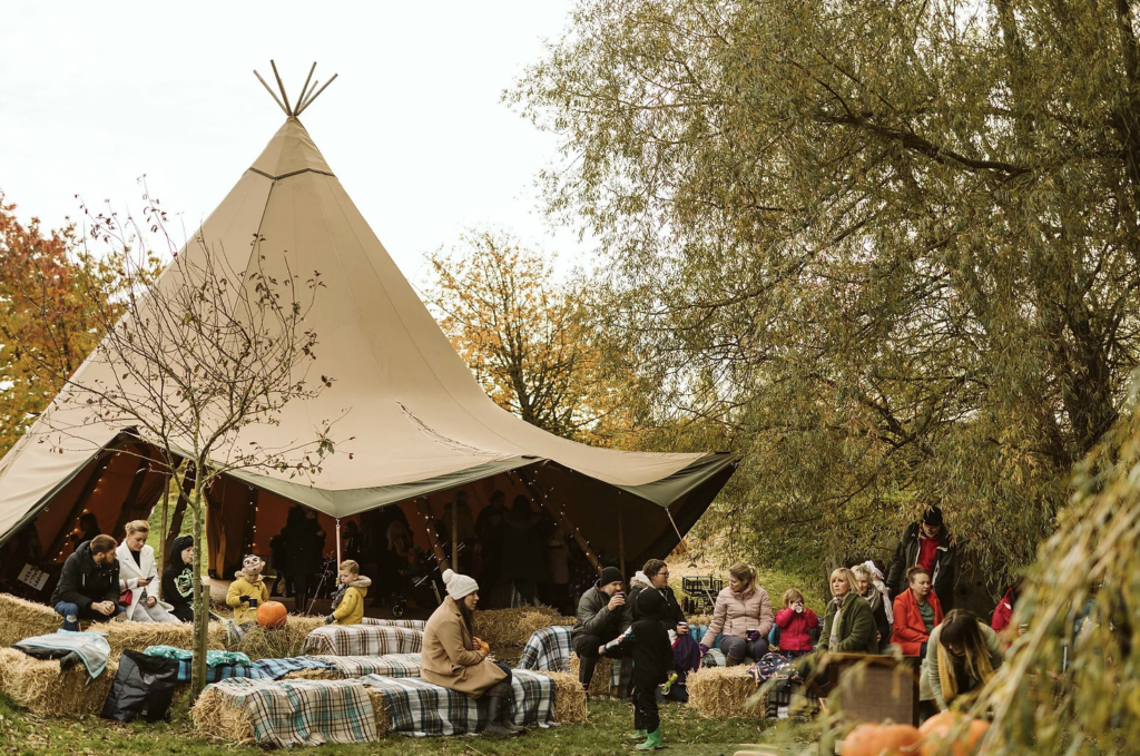 wedding tipi, wedding marquee